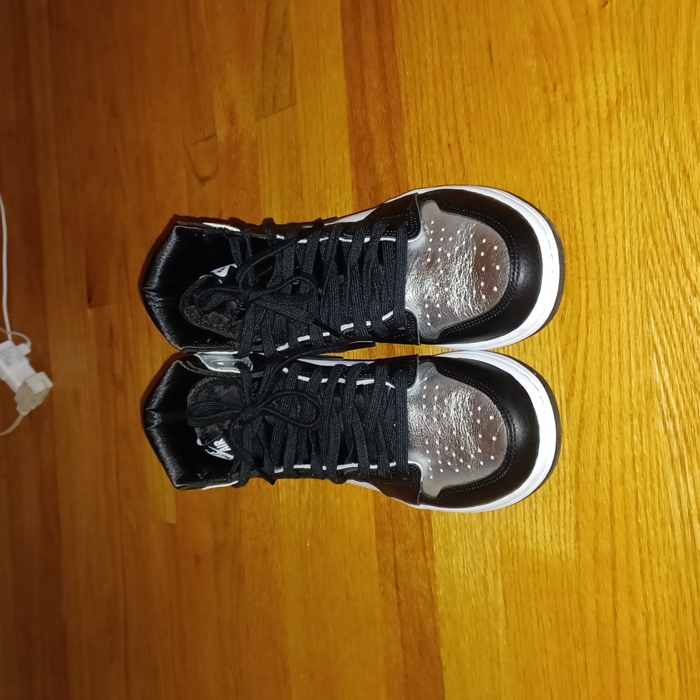 Jordan 1 high sliver toe